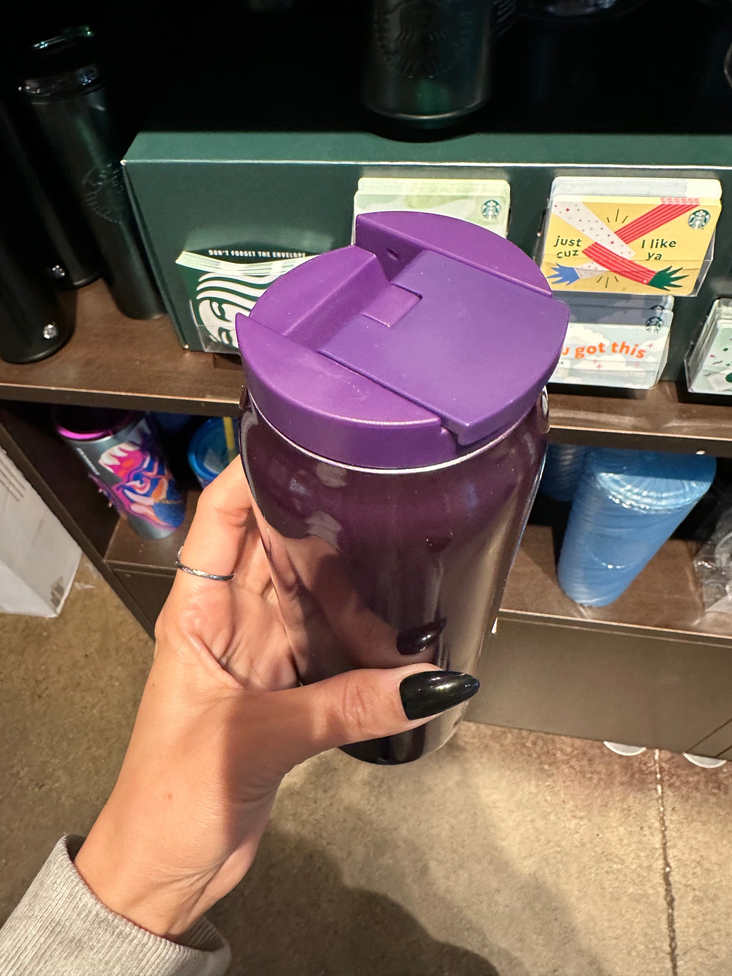 Starbucks Dark Purple 20oz water bottle